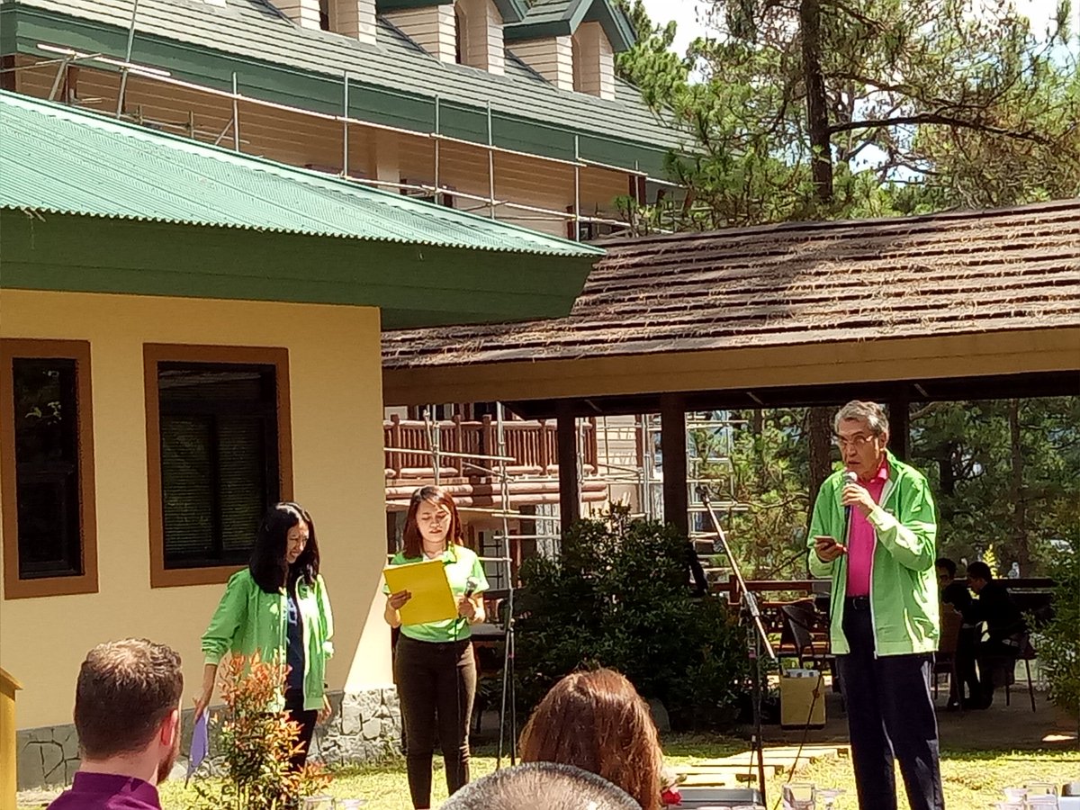 sirvincentph's tweet photo. Here at the launching of newest building of The Residences at Brent
#PBNet #PBnetBaguio #OgilbyHall https://t.co/Fxp1JaAlAK