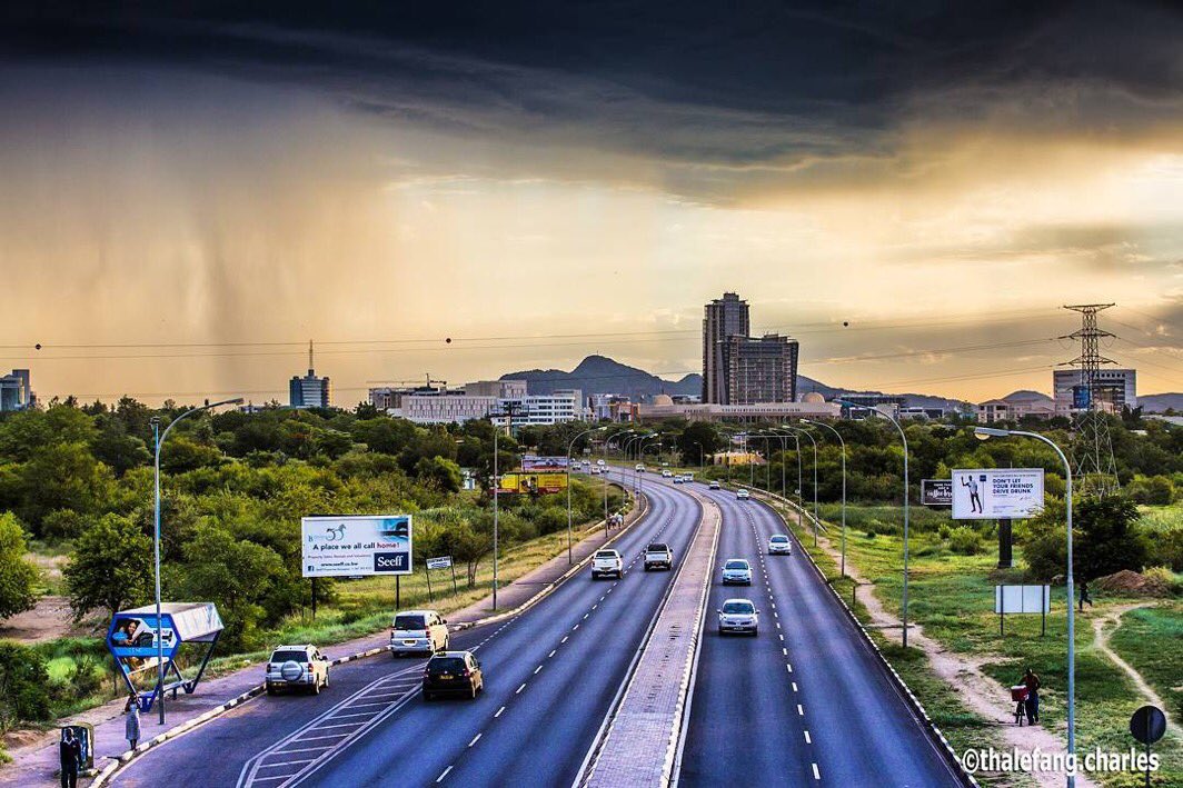 BrandBotswana's tweet photo. Happy #AfricaDay 2018. We remain committed to building the #Africa we all want one - one opportunity at a time. #InvestBotswana https://t.co/tCHNb6oerC