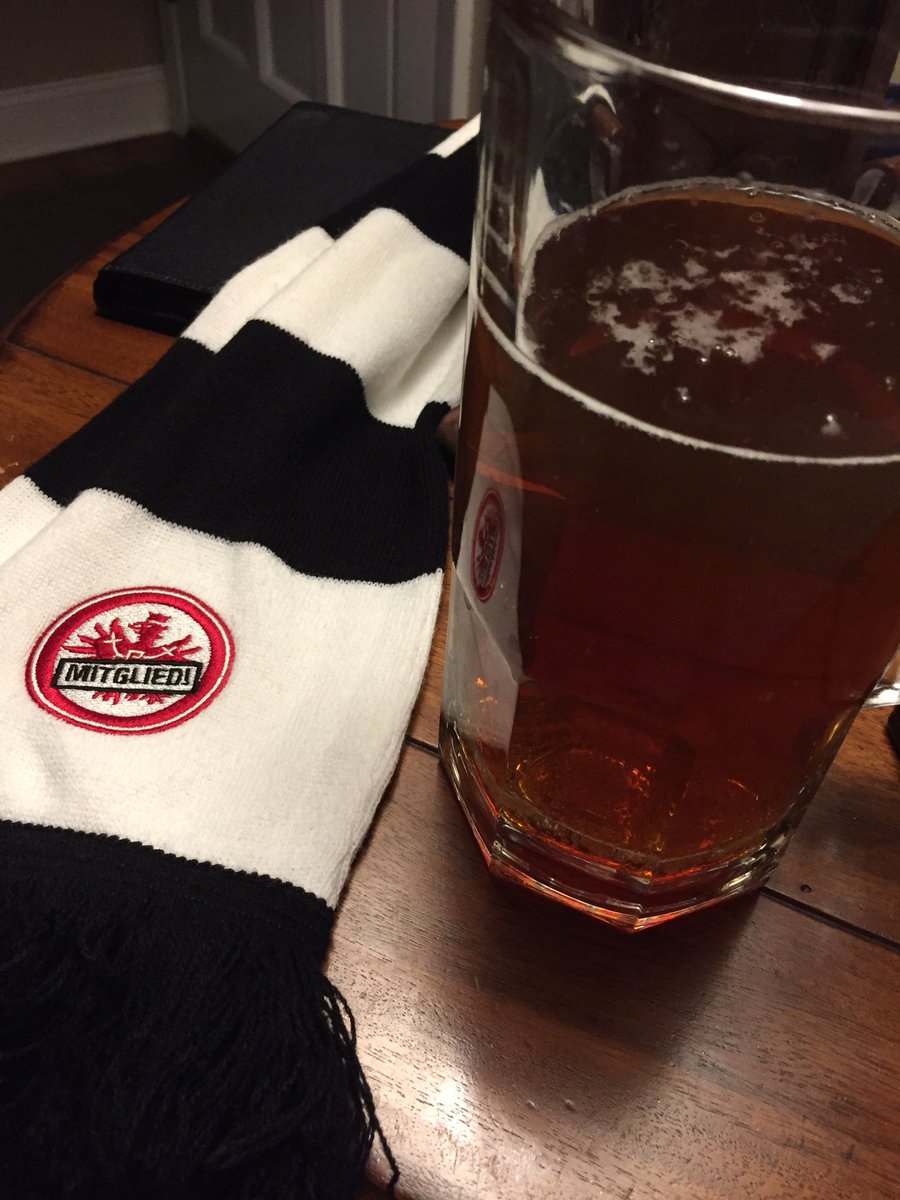 KCSGE's tweet photo. #WhatWeAreDrinking #sge #Eintracht #EintrachtFrankfurt @HEFpod #dfbpokal #POKALSIEGER #dierueckkehr https://t.co/phspLH47yX