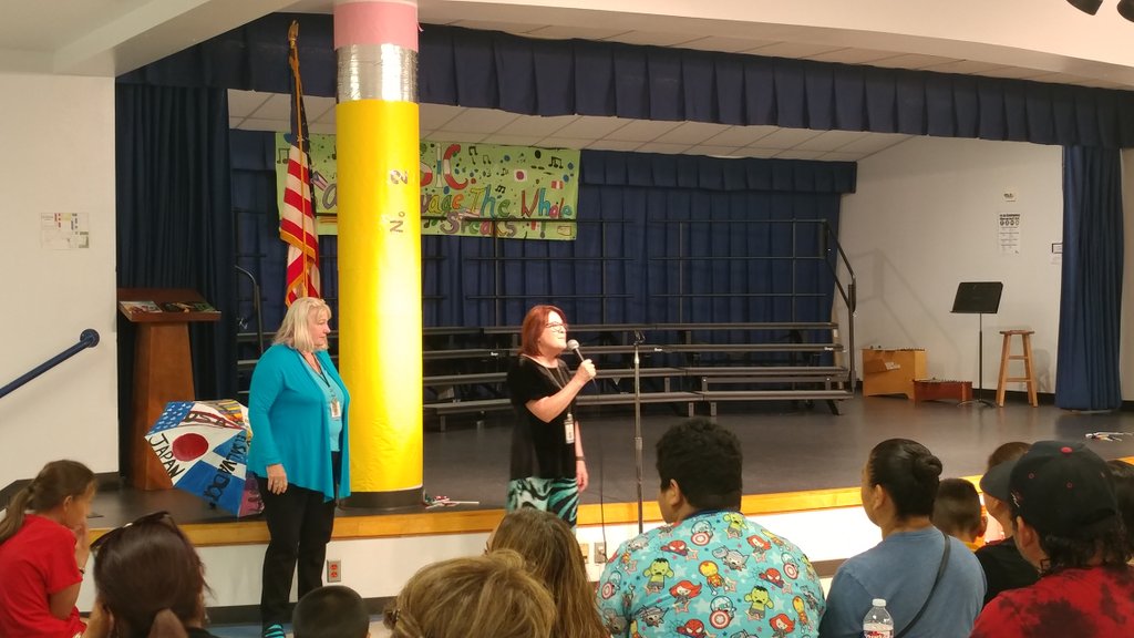 The Irving Public Library shared about summer programming, signed up parents with library cards and the Uke Can Do It program performed 2 songs during the awesome multicultural event at Elliott tonight! #myIrvingISD #irvingreads #teamelliott