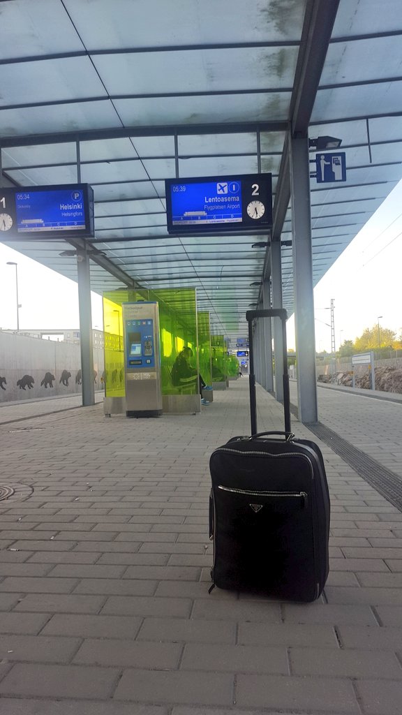 laurwilso's tweet photo. And so it begins. 

#hometovote @abroadforyes #together4yes https://t.co/YLq7JlUlaJ