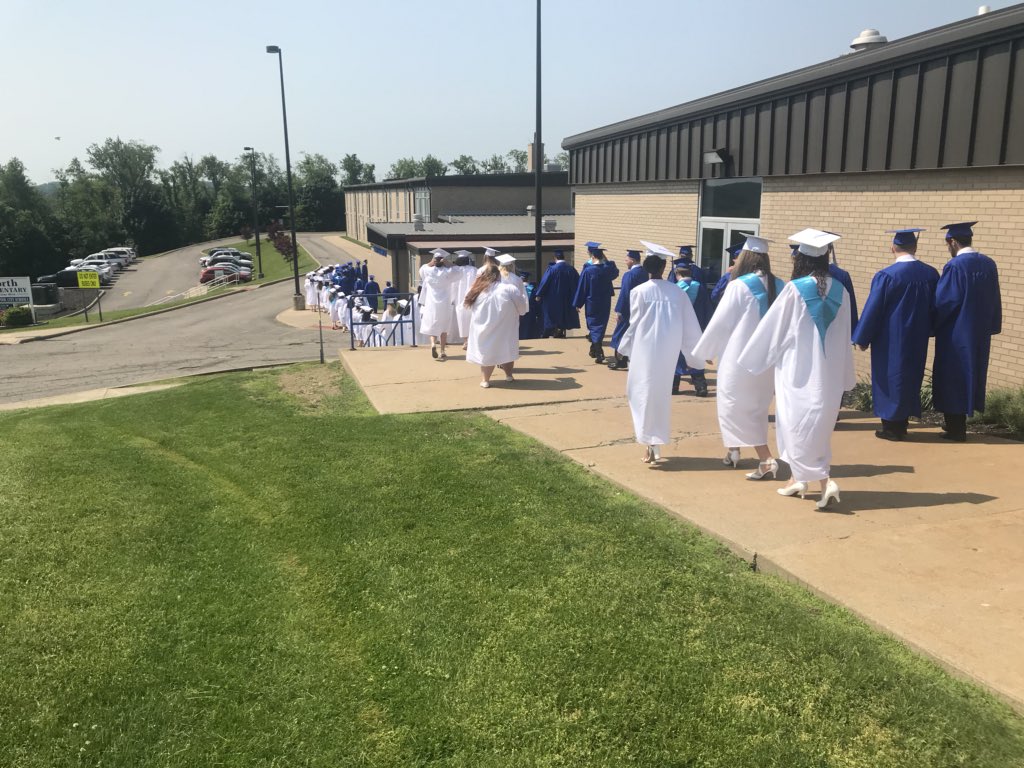 Potter__Proud's tweet photo. Our students at ELHS are amazing! Today at Senior Assembly we announced over 1.2 million 💵 💰in scholarships. We are proud of the Class of 2018 and look forward to the commencement ceremony this Sunday.  #PotterProud https://t.co/72Bdk4zn2G