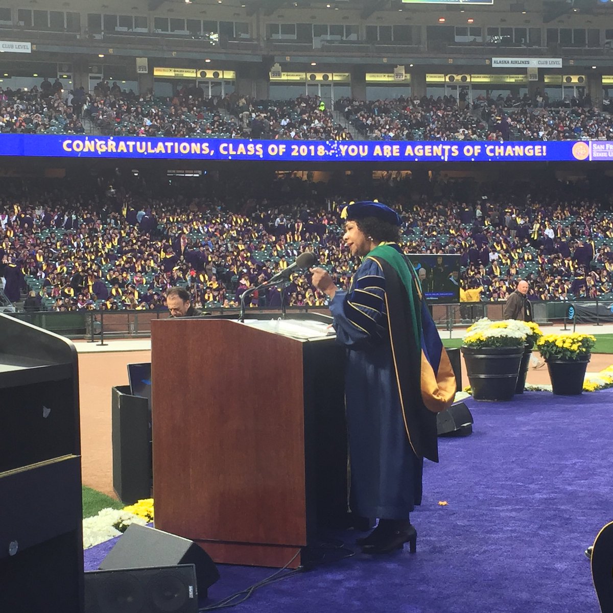 Luoluo_Hong's tweet photo. Dr. Ramona Tascoe asks Gators, “What will you do with your diploma?” #SFSU2018 https://t.co/vmr3hensNP
