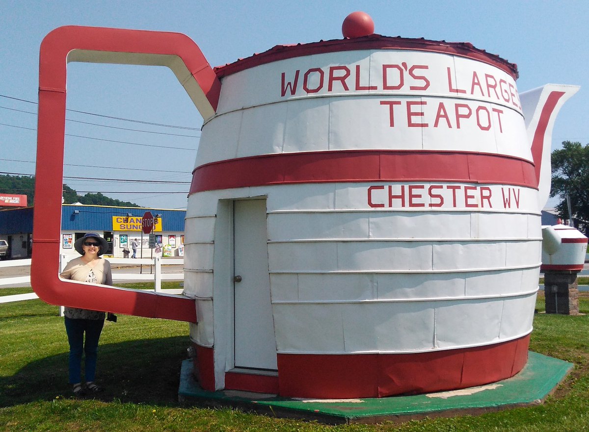 CacheCanada's tweet photo. I'm a little teapot...ummmm
The places the #Geocaching takes you to when you @GoGeocaching
#CacheCanada #USGeocachinghour #CacheTalk https://t.co/MEk2X4ghFQ