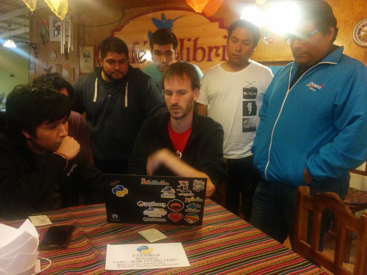 Argentina en Python tweet media