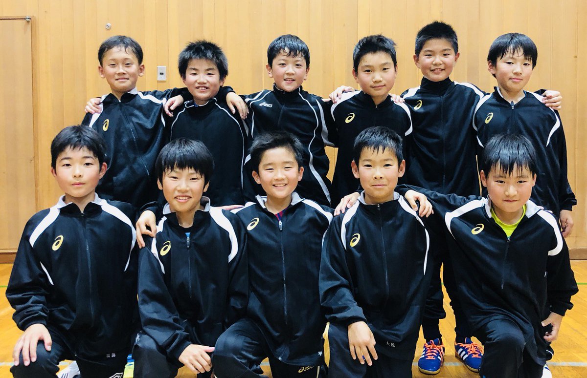 ニチレクジュニアサッカー 第16回淡路ジュニアサッカーフェスタイン五色 7 21 土 22 日 開催 参加チームのご紹介 須磨ナイスsc 兵庫県神戸市 5年生以下1チーム チームコメント チームのストロングポイントは 和 この遠征で