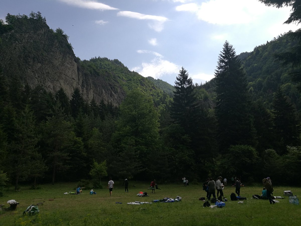 Taking down camp after a successful trip with #BISTYEAR9 &amp; #BISTYEAR8