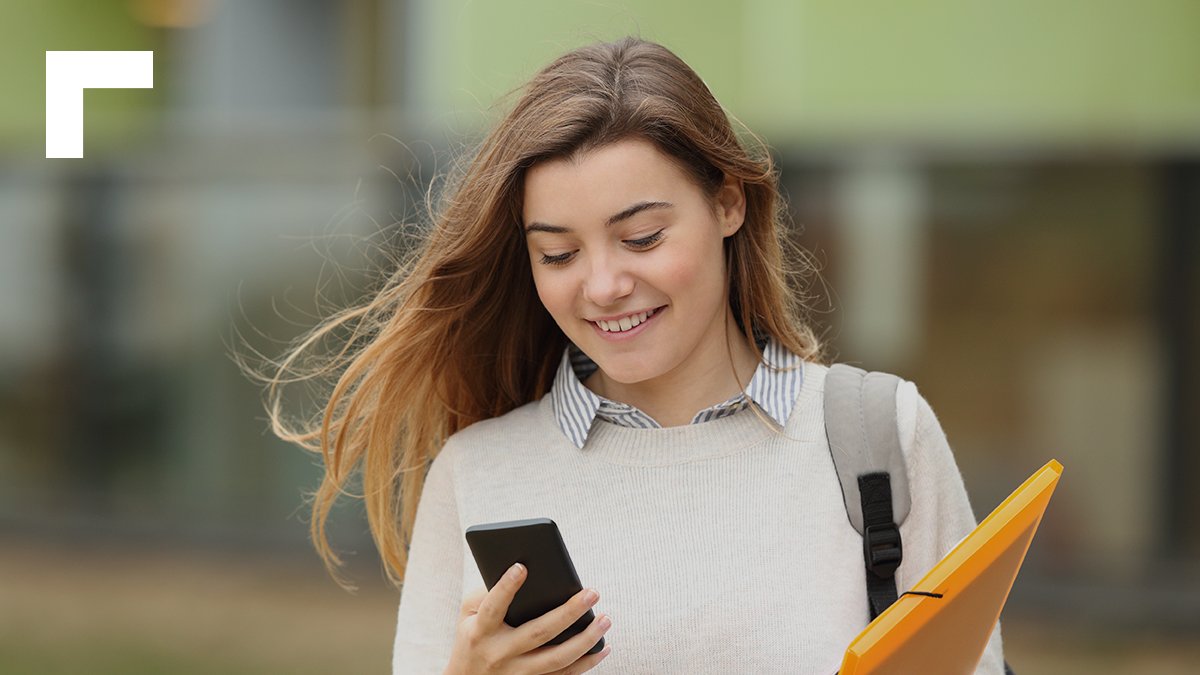gft_tech's tweet photo. Teaching their kids how to manage finances responsibly is not always an easy task for parents. That's why @CA_Ita developed the #BankMeApp to make #financialeducation fun for both sides. All about the successful project and GFT's involvement here: https://t.co/ESuNOdPQJ7 https://t.co/bSpSiwoUXT