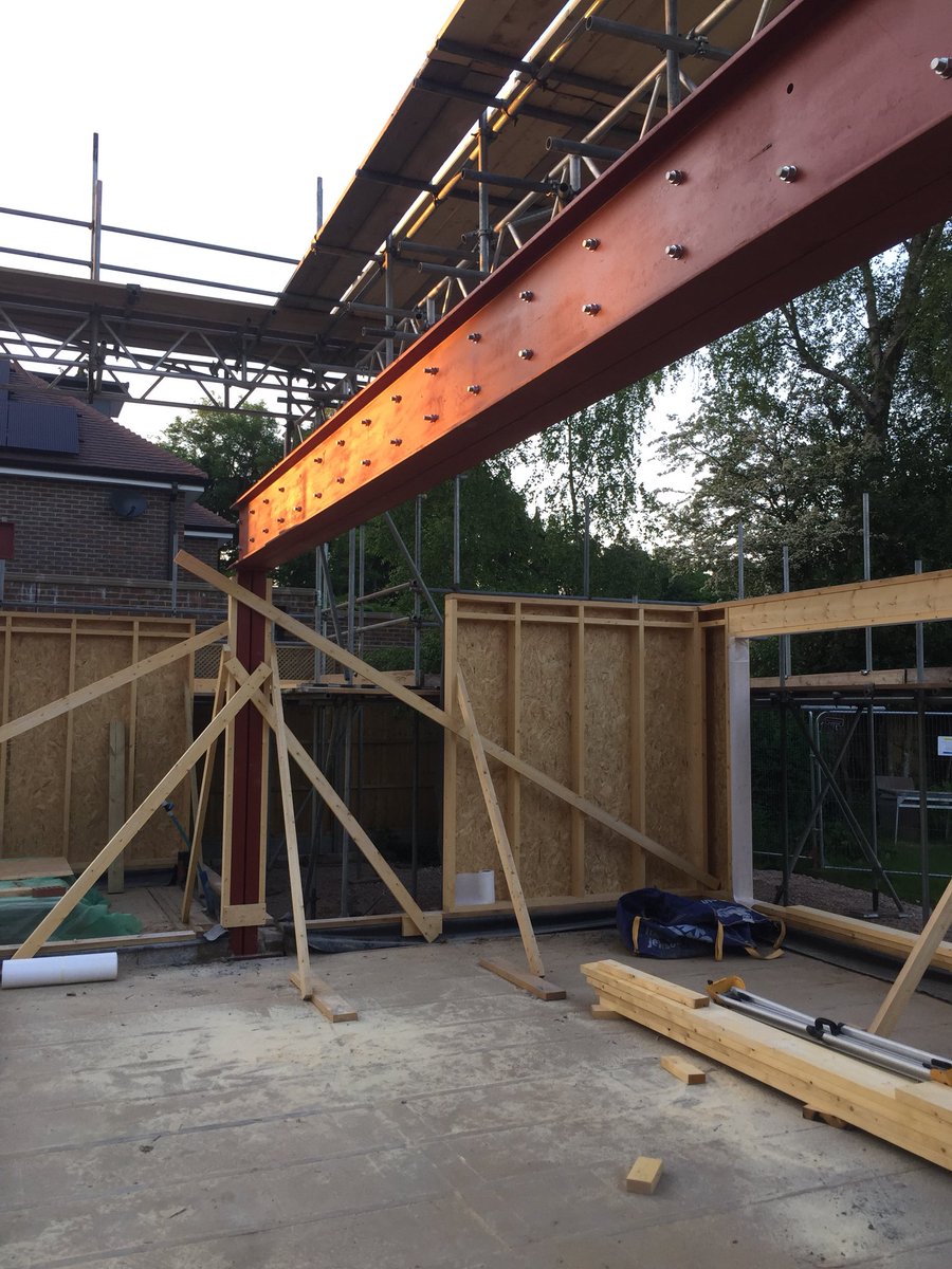 broxholm_KT20's tweet image. Big milestone at Broxholm this week - the steel supports (providing the load bearing capacity for Juliets shoe collection) have been anchored into position. Great progress by Ben and team @ba_bespokehomes on the ground floor panels #selfbuild #ImeldaMarcos