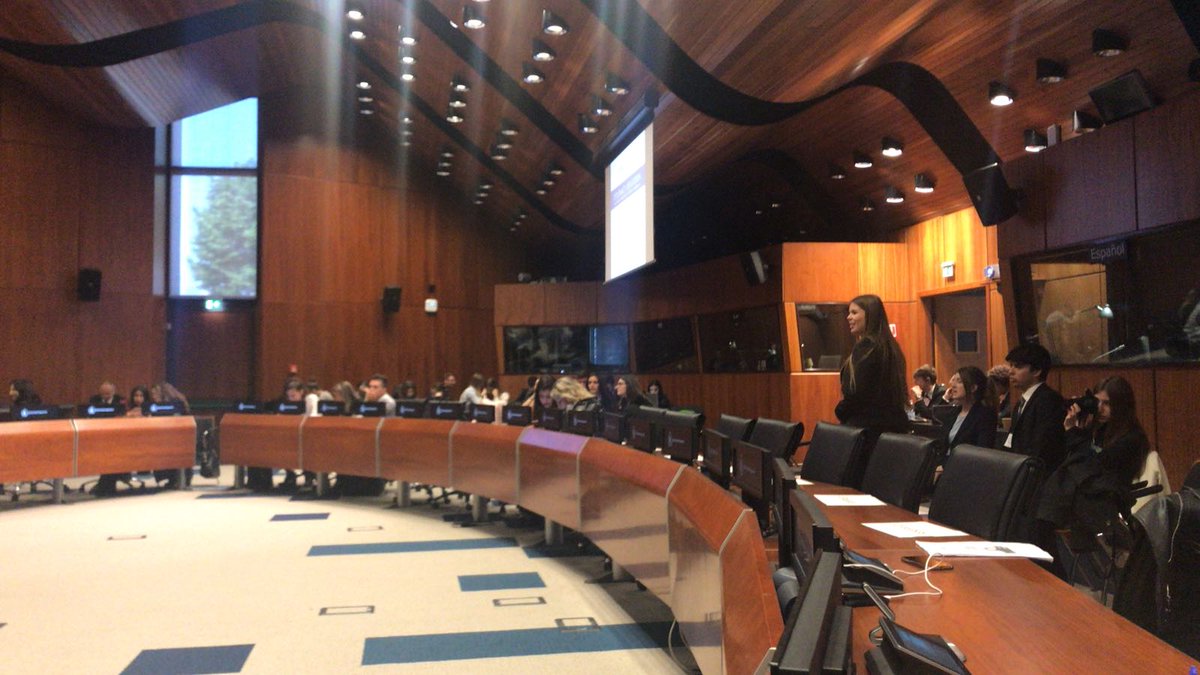 ArabGamun's tweet photo. L'ultimo giorno è iniziato #globalaction #gamun2018 #wfp2018 #Diplomacy #ultimogiorno @globalactionita @WFP_IT https://t.co/PbpSQYryk2