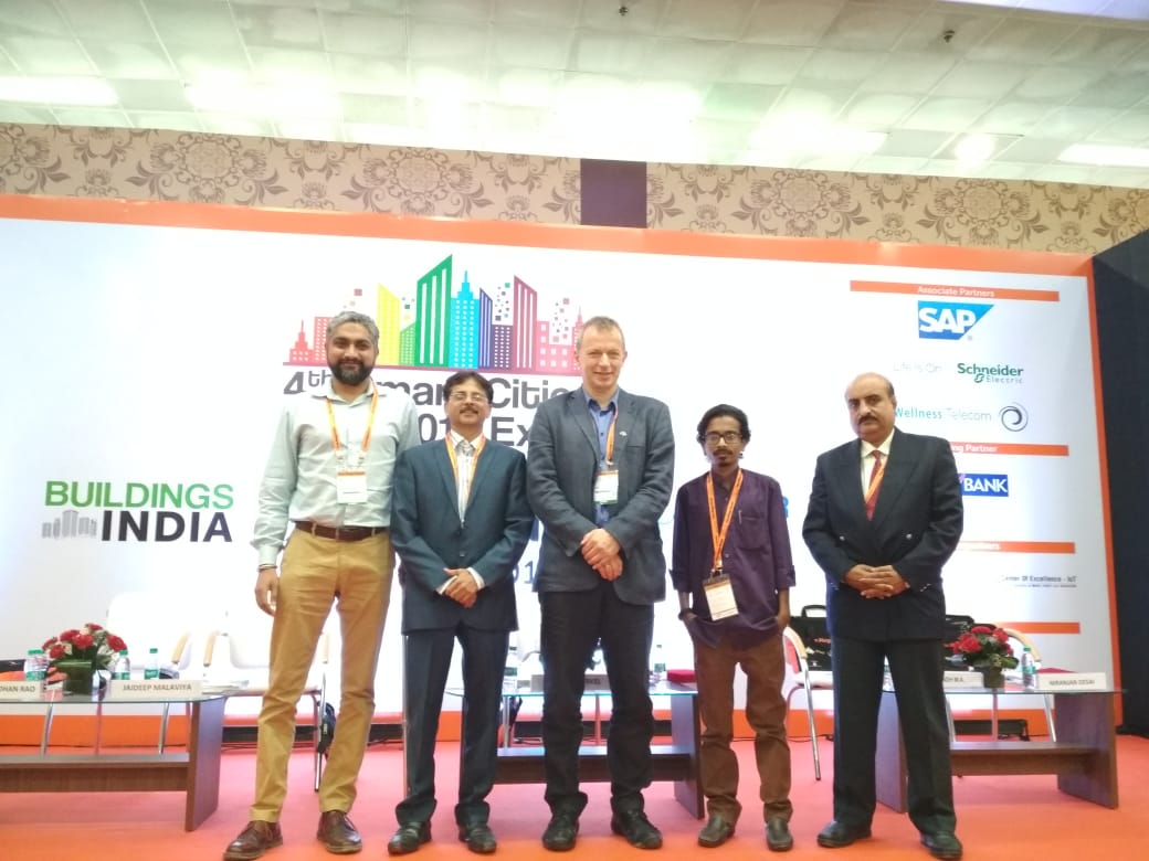 OorjaEnergyEngg's tweet photo. @rapole presented case study @smartcitiesind of #solarheating for industrial process at an automotive major. Technical details along with the commercials were shared, with payback of less than 3 years. #solarthermal #SolarEnergy #renewableenergy  #CSPnation https://t.co/CeMBvju32F