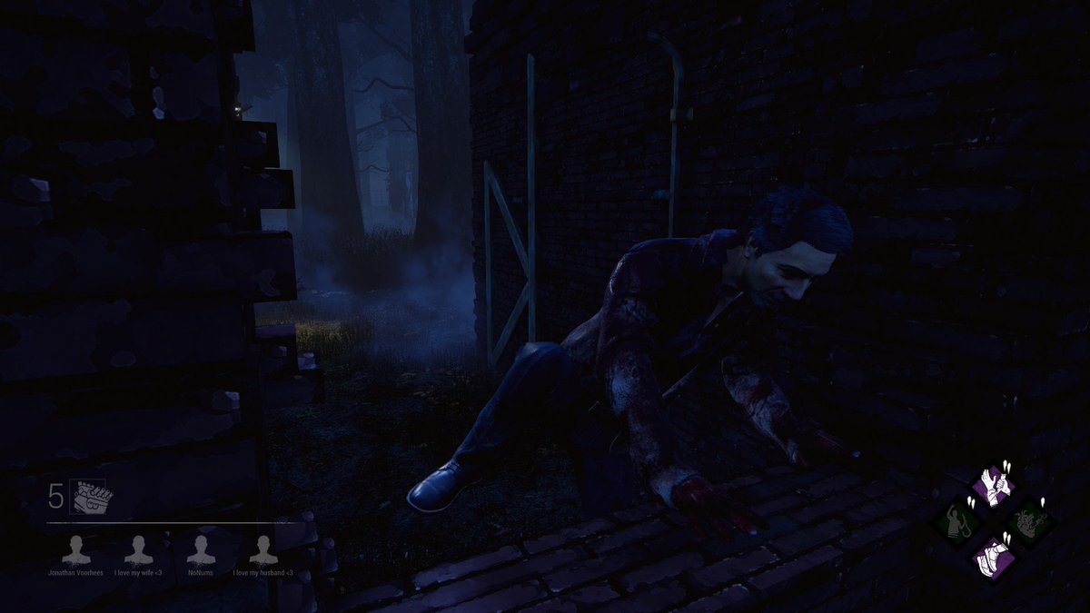 TheHuskyGamer's tweet photo. "You gotta love lag spikes... Or lag switches..." (The killer was from the US so there's no way I should've been lagging so much.) #DeadbyDaylight #GameBroken #GameRage https://t.co/deQn0ZJ5f2