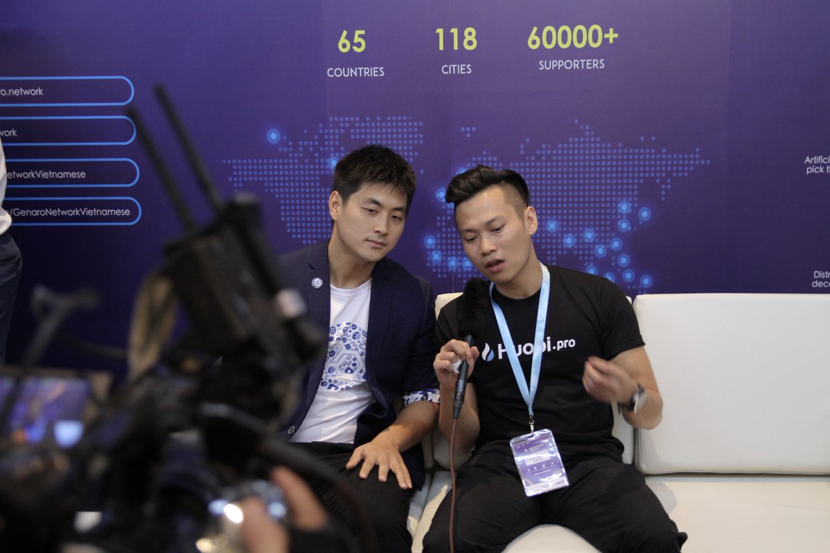 GenaroNetwork's tweet photo. Interview by  @Huobi_Pro during #BlockchainFestivalVietnam with @GenaroNetwork CEO @LarryLiu_Genaro. Are you ready to move your #data from #cloud to #blockchain?

#genaroeden $ GNX #decentralized #storage #dapp https://t.co/MnLL6RAvrm