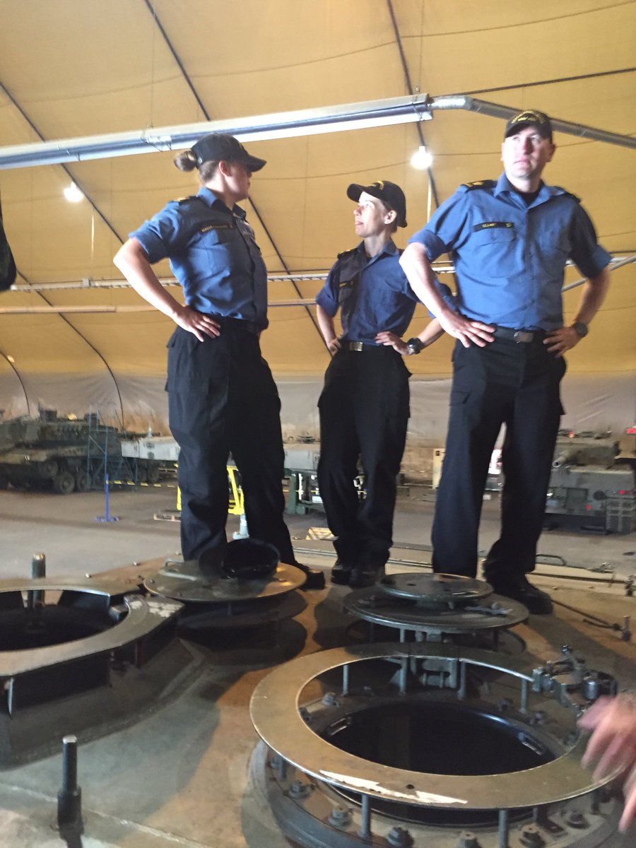 HMCS Edmonton tweet media