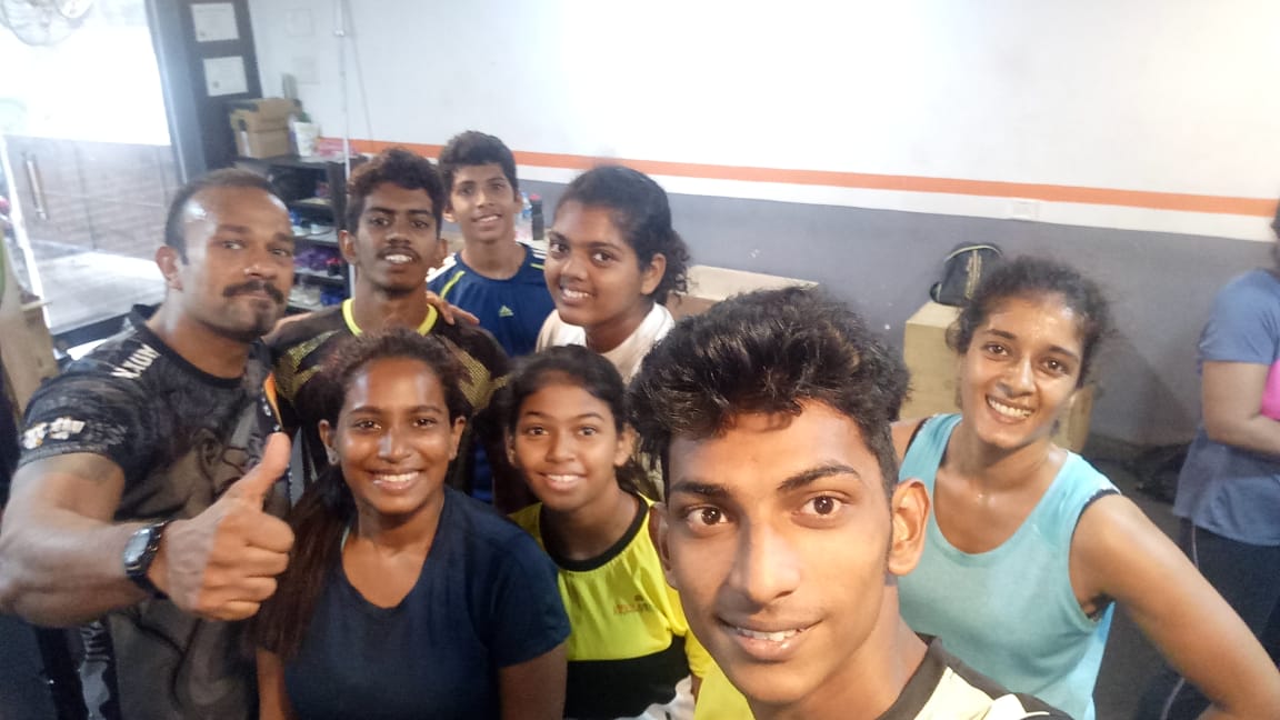 Crazy_PiratesC's tweet photo. The Pirates had a great workout session this morning at @liveinlean . Our health and fitness partner LiveInLean are getting us in shape for the upcoming games.
#liveinlean
#WeAreCrazy
#WeArePirates
#RiseOfThePirates
@goarugby @rugbyindia https://t.co/MY01OR8a3h