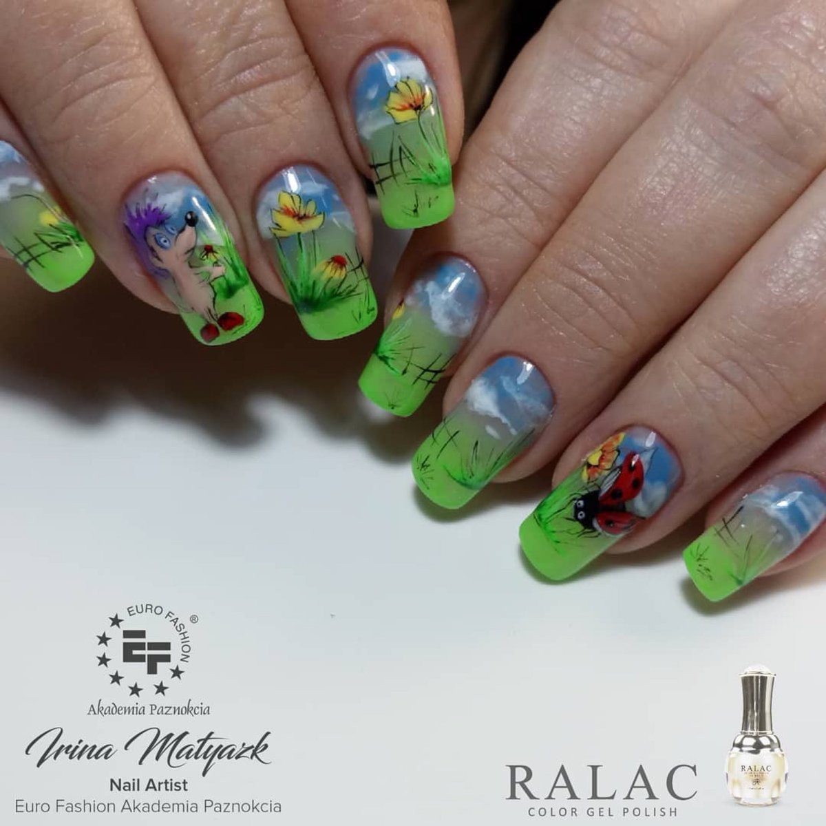 EuroFashionAP's tweet photo. #nailart #маникюр2018 #ручнаяроспись #naildesign #beautynail #nail_art_club #nailswag #дизайнногтей #nails_journal #nails_page #lovenails #nailclub #идеяманикюра #nailpolish #топмастеров #nailart #nails
#ranails #ralac #rapaint #eurofashion #nailartistef#зима #nailartistefap https://t.co/T0ltbHo444