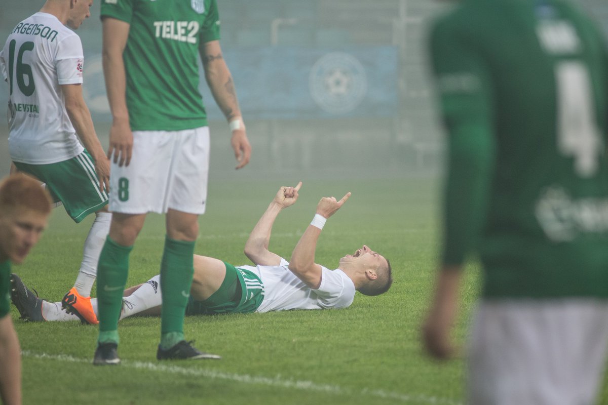 Se tunne, kun tajuat että viikonloppu on täällä! 😍🎶 Ja viikonloppu Fanseatilla on täynnä urheilua ja tunnetta! Kurkkaa lisää täältä: fanseat.com/schedule #Ykkönen #NaistenLiiga #Ultimate #RollerDerby #Voimistelu #Fanseat
📸: Jana Pipar