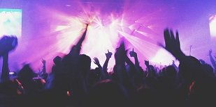 Gehoorschadepreventie voor jongeren ow.ly/1Oou30iMvDB is verplaatst. Ben je jeugdarts of –verpleegkundige, beleidsmw of evenementorganisator? Leer op 20 nov meer over het voorkomen van gehoorschade en richtlijnen voor het geluidsniveau op evenementen en in discotheken