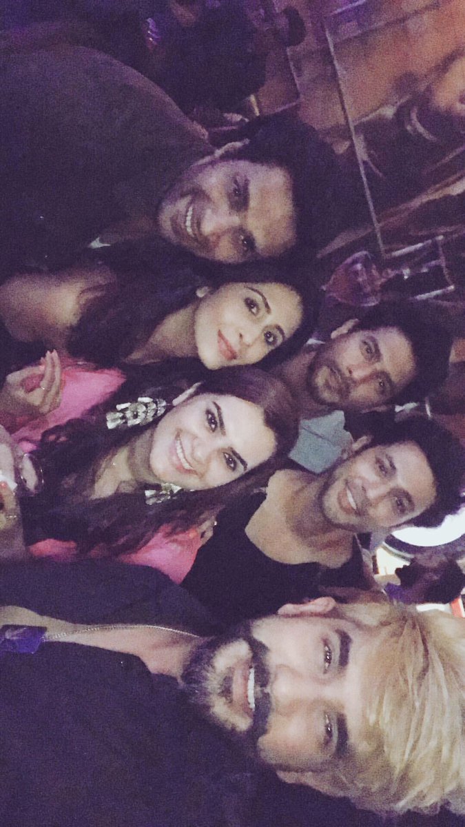 ShaleenM_FC's tweet photo. Happinesssshhhhh......😍 #Sha #BddayBash #Friends #bffs #Fun #CrazyNight #HappyBirthdayShaleenMalhotra 🎂❤️🖤
@ShaleenMalhotra @KishwerM @suyyashrai @sahilanandactor @SehbanAzim 💘 https://t.co/yNDy4AakJ3