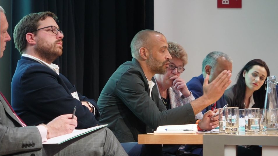 britishfuture's tweet photo. WATCH video highlights of our conference '#Immigration & #integration: getting it right locally' with @BarrowCadbury and @hopenothate https://t.co/aaDlSLCgwg #LocalIntegration https://t.co/9IGW5axczA
