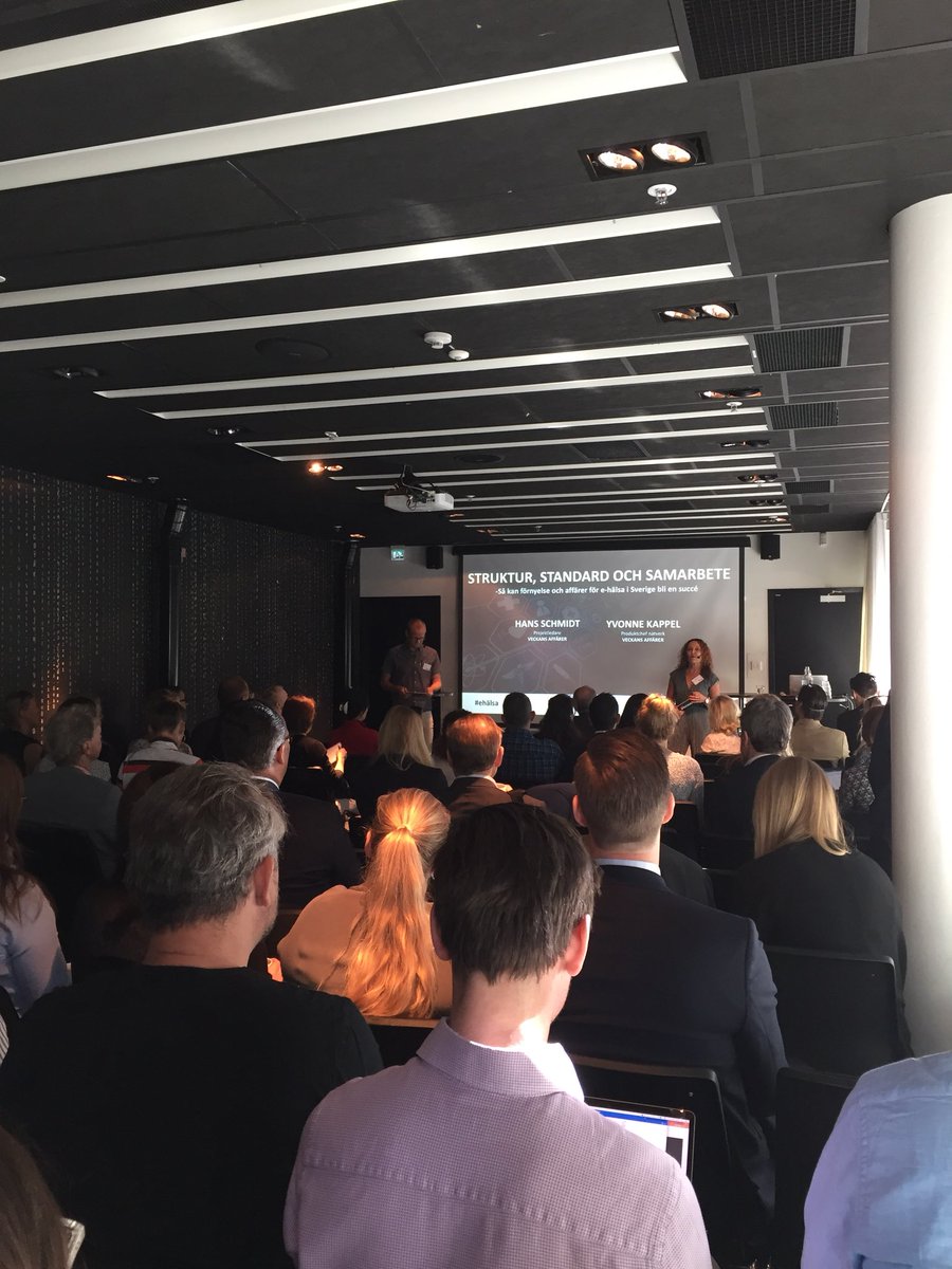 svenskstandard's tweet photo. Smockfullt på frukostseminariet om #ehälsa som vi har ihop med @veckansaffarer ! Viktiga frågor att lösa framöver med alla hälsoappar, ny teknik inom life science som utvecklas nu etc https://t.co/zHP8hKqSXb