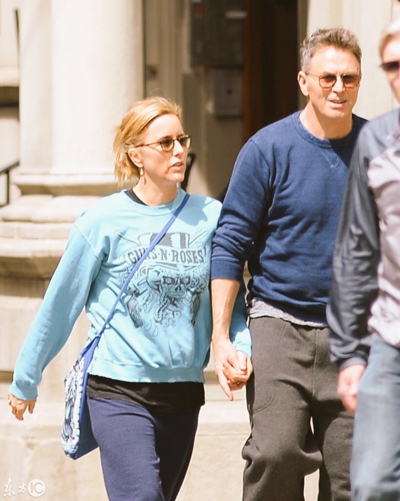 Vitalba_90's tweet image. My God!!!!! I love so much this wonderful couple 😍😍😍 @TimmyDaly and @TeaLeoni #Timea