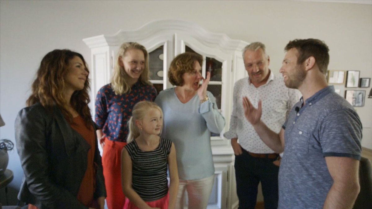 TimRadioo's tweet image. Luister nu naar Blessings op Groot Nieuws Radio en hoor hoe we samen met @jokebuis letterlijk blessings aan huis bezorgen!