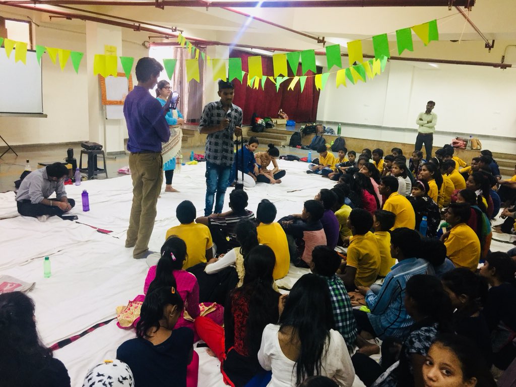 SarthakNGO's tweet photo. Day-3 Kids are sharing their struggles in their families and not a single pair of eyes end up dry in the hall. 

@UN_Women @unwomenindia @UNICEFEducation @UNICEFIndia 

#SarthakKids #StruggleIsReal #Struggle #Education #GenderParity #Workshop #GenderEquality #Equality #Lucknow https://t.co/fV1gEFv0IM
