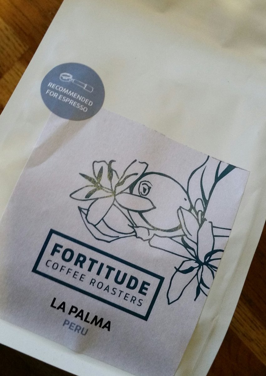 Trying coffee in the best context possible....for breakfast. <a href="/FortitudeCoffee/">Fortitude Coffee</a> this PERU is immense! the waft from the bag is a citrus honey #boom. LOVE IT. #coffee #happy #FridayFeeling