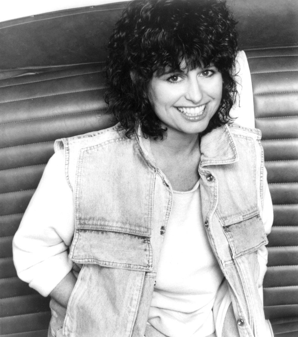 Happy 75th Birthday to the beautiful ! (She\s not Lisa) 