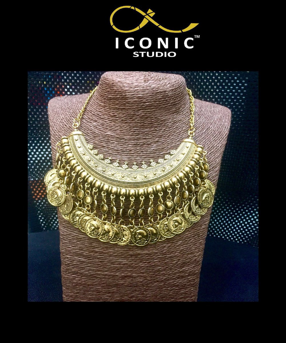 Unique #statementnecklace only at #iconicdesignerstudio #newlaunch DM for price.
#partyjewelry #stylish  #necklace #jodha #royal #royalty #weddingphotography #weddingdress #bridalwear #bridaljewelry #bridaljewellery #jewelrystore #iconicdesignstudio #iconicstudio #jewelryoftheday