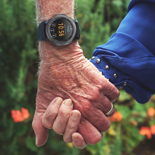 !!B O O M!!
We are LIVE - Go to our store and check us out!! ow.ly/SYsX30kaRY0  ow.ly/BoFy30kaRRJ