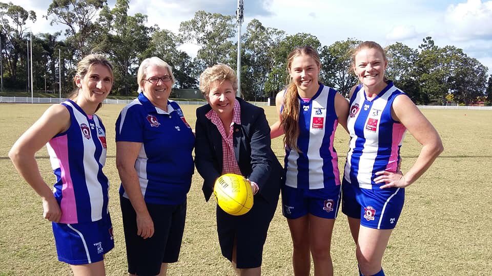 Mt_GravattAFC's tweet photo. We would like to extend our sincere thanks to @mc_millan4 for her continued support of the Vultures!
Today Ms McMillan announced that we had been awarded a facilities grant for $250,000 under the Female Facilities Program - ensuring female footy at Dittmer Park for years to come! https://t.co/w15i1nVH80
