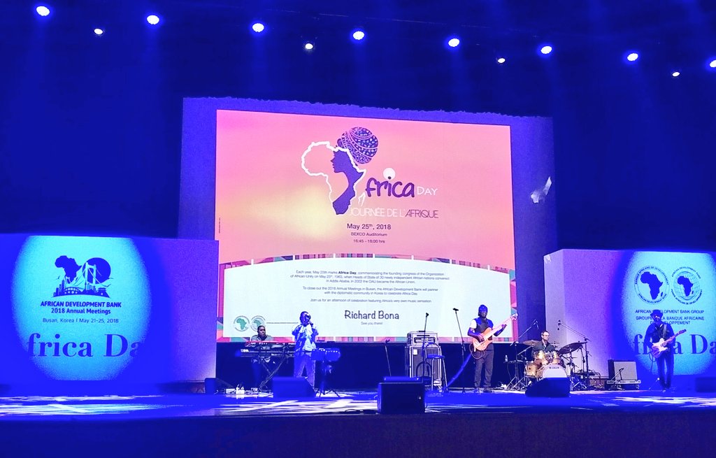 Happy #AfricaDay! Happy #AfDBAM2018 with Legend #RichardBona