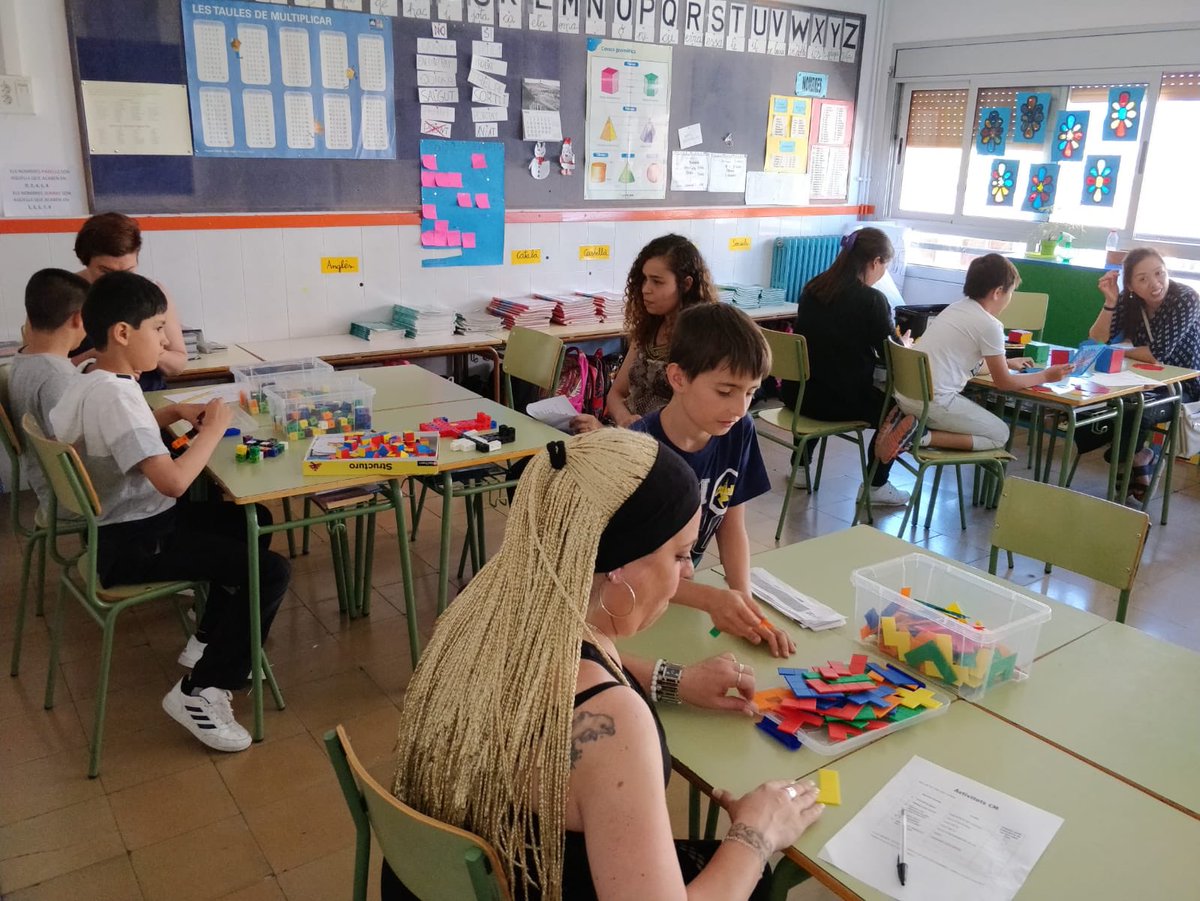 escolacoope's tweet photo. Quina tarda més especial! A cicle mitjà vam poder compartir el que fem a l’escola amb les nostres families! Gràcies per venir i participar! https://t.co/wjrkwpui45