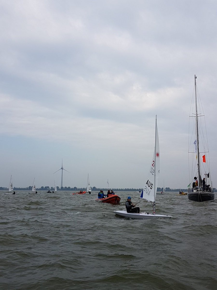 jurroemers's tweet photo. Dag met Marit en Roelof Bouwmeester Regatta Medemblik https://t.co/NA4LtPtJDV