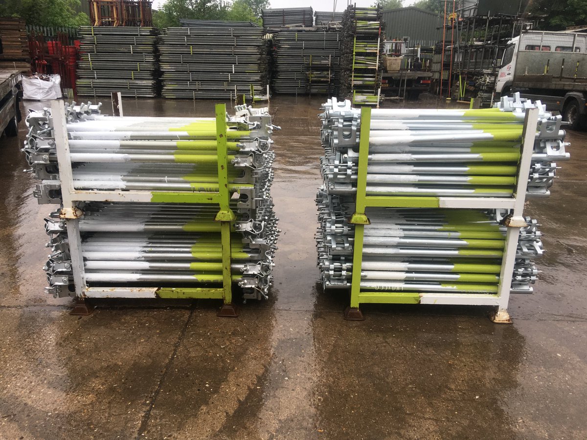 dangle20162160's tweet photo. brand new compliant readylok and xtenda transoms ready for delivery on our Vaughan way project , thanks to Matt Johnson @MattGRNW &amp; George Roberts  @GRobScaffolding for our 6:30 am delivery this morning @WinvicLtd  @Scaff_Serv_Ltd @Mw5205Warren https://t.co/qOVgwwPcIx