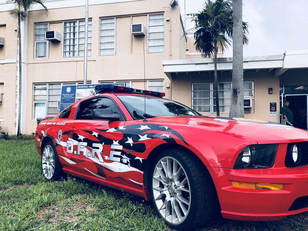 ojuspta's tweet photo. Good morning Parents! It’s #CareerDay @OJUSSTARS .  Take a moment to talk to your children about what #careers they explored today and what careers they want to pursue.  It all starts with you. TY @MiamiDadePD Dare for coming. @MiamiSup  @MDCPS https://t.co/IisGSmK1Um