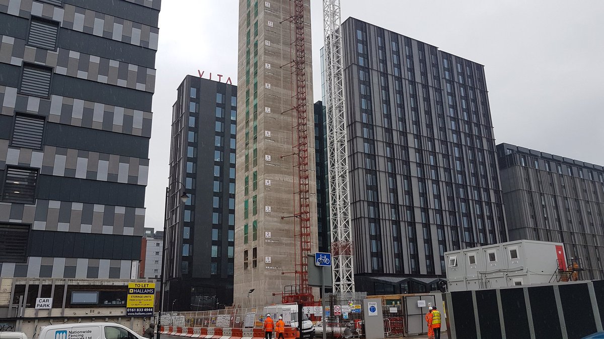 mcrshield's tweet photo. "Please Sir, can't you start this mess all over again"?
#Greychester #Greyageddon
@vitastudent @circlesquaremcr @5plusarch @Bruntwood_UK
#PiccadillyWard/#DeansgateWard #Grey #Dystopia https://t.co/EhHiK1xjd6