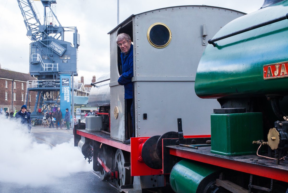 DockyardChatham's tweet photo. It's #railwayweekend this Sunday &amp; Monday. With the Ajax and Overlord 2 locomotives out on Sunday. The Ajax and Rochester Castle locomotives will be out on the Monday #BankHolidayWeekend https://t.co/mX5NR4jnDA
