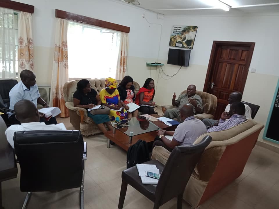 tendasasa's tweet photo. Multi-stakeholders steering meeting to plan and strategize for the upcoming #KilifiCountyDialogue Forum aimed at taking stock of the efforts achieved in ensuring #PeaceandSecurity during and post-election period. https://t.co/436lmhRYBm