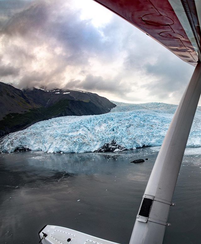 floatplanes's tweet photo. The Alaska downwind.
.
.
.
.
.
.
.
.
.
.
.
.
#floatplane #seaplane
#outside #getoutside #outdoors #mountains #hiking #camping #trails #explore #exploremore #adventure #Photography #travel #travelphotography #aviationlovers #wildernesslifestyle
#backcount… https://t.co/uYRzPsJ1e3 https://t.co/gubAEcZYtR