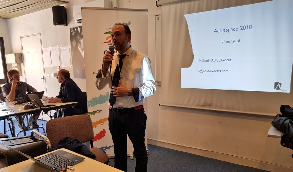 jfcarrasco's tweet image. #AIS2018 en direct de @villecannes @CACPLOfficiel 
Plus de 18 équipes à donf !
Des coaches au top!
Un lieu confortable +++
Et le lien avec les autres lieux via @chewchunks ;)