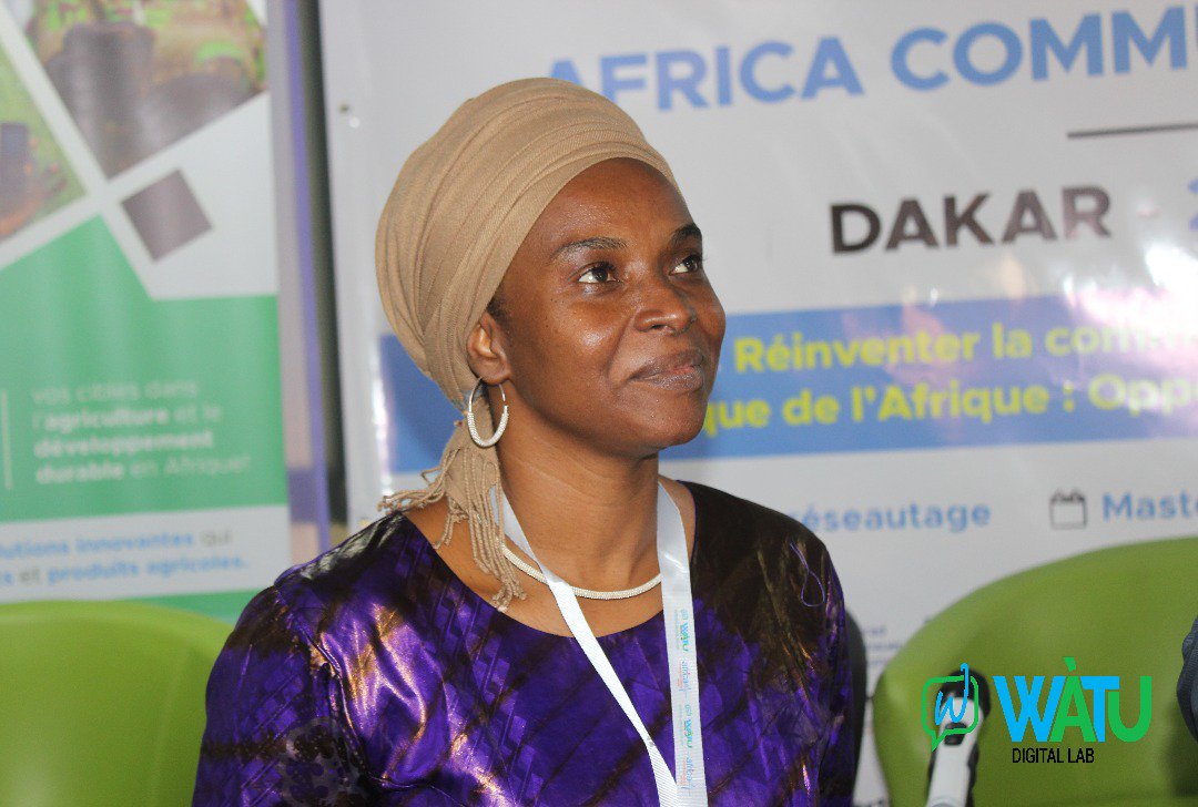 CharlieKouagou's tweet photo. Panel 4: rôle de la communication dans la promotion de la citoyenneté, de la gouvernance, du genre et des politiques publiques.
Avec Elimane Kane, Oumar Wade, Sikiratou Bada, Léon koboudé, Fatou Diop Seye et Dr Yacine Diagne. #AfricaCommsWeek #watulab #kebetu #charliepictures https://t.co/5ytcHvercz