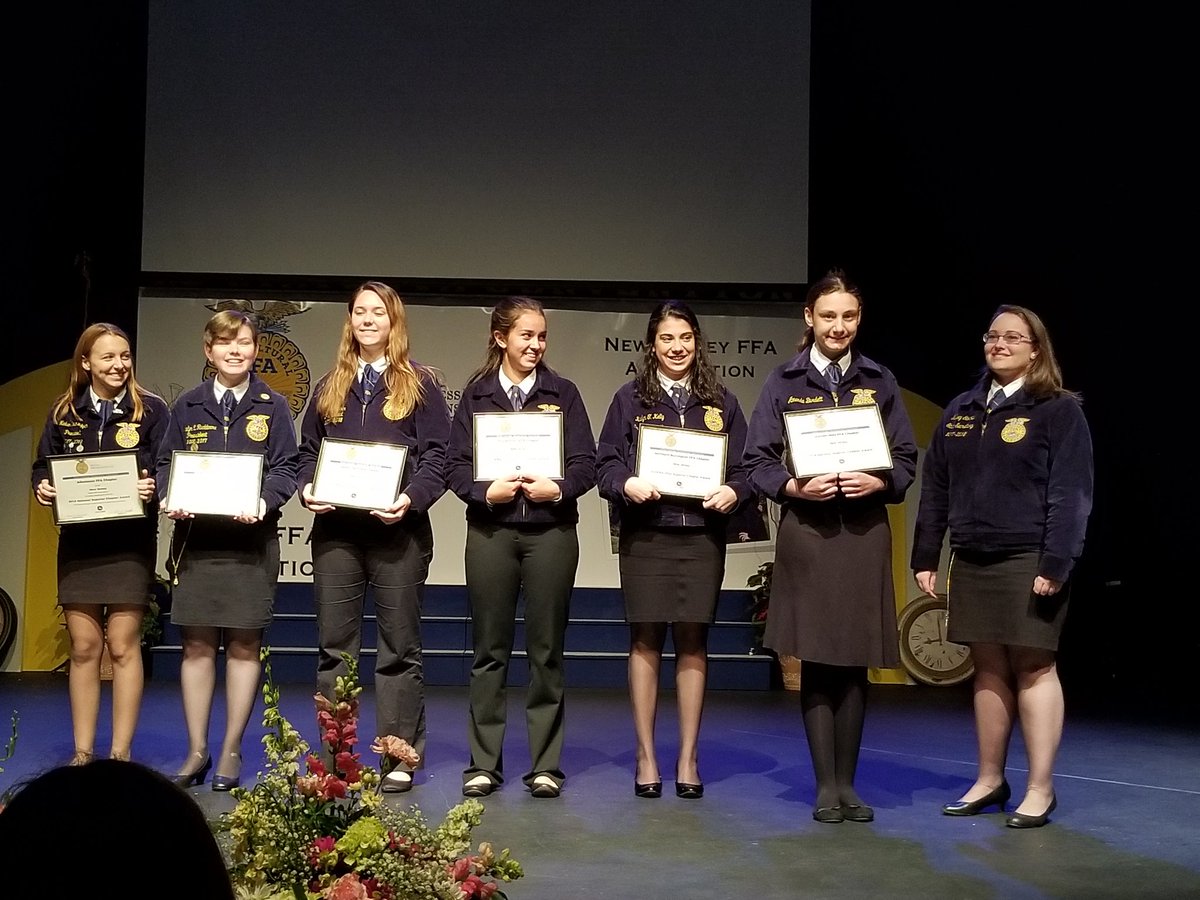 AmyKline1999's tweet photo. #WarrenHillsFFA received the honor of being selected as a National Superior Chapter Award!  #WHRHighSchool, #WHRHSPride, #WHRSD, #NJFFA, #FFA https://t.co/ogC4U2VcEl