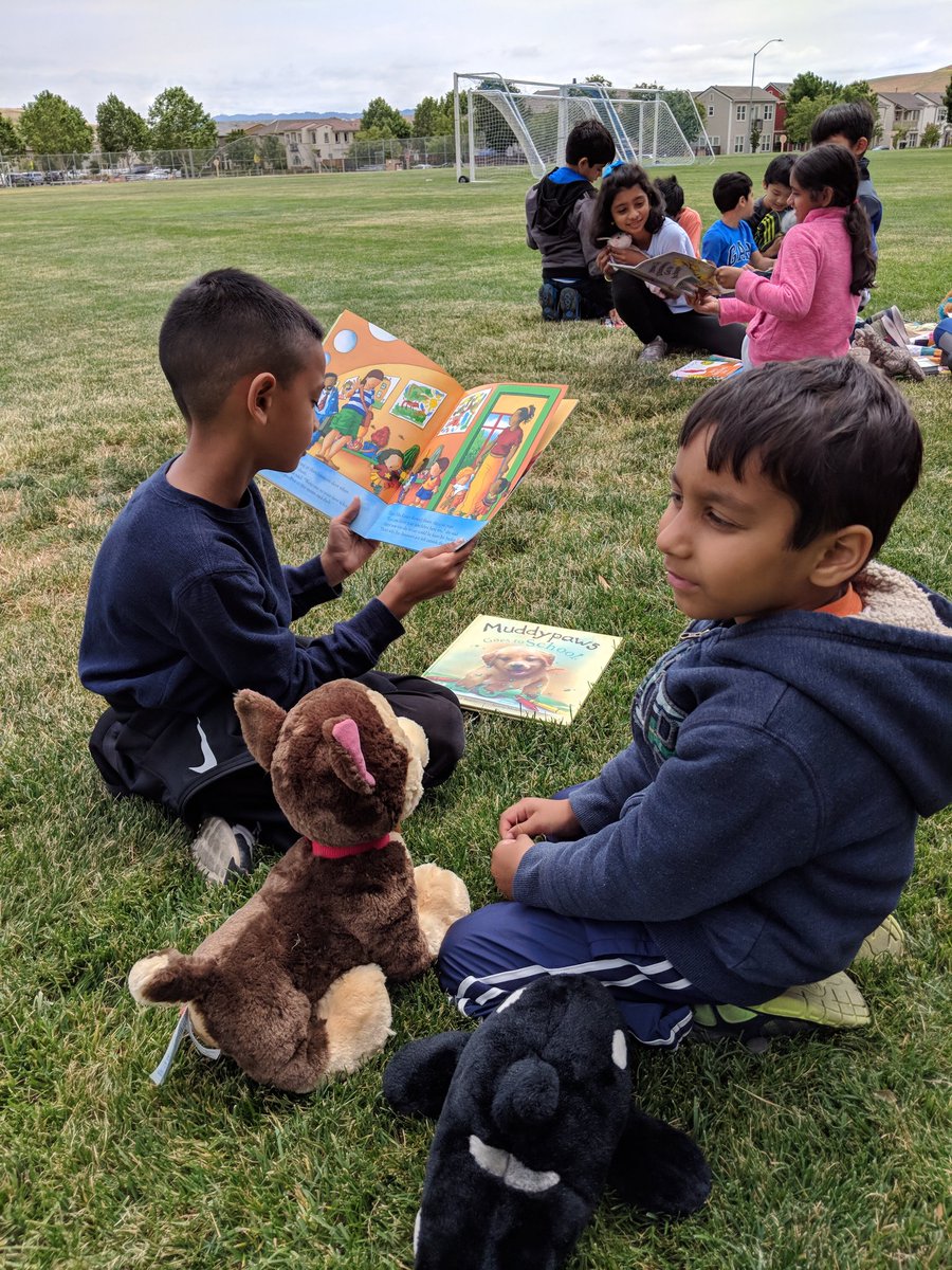 QuailsofC6's tweet photo. Our Teddy Bear Picnic with our little buddies was a fun way to celebrate a year of reading success and love! We will miss Ms. Scanlon and our Kindergarten buddies #readingbuddies https://t.co/PWwcd8v0eu