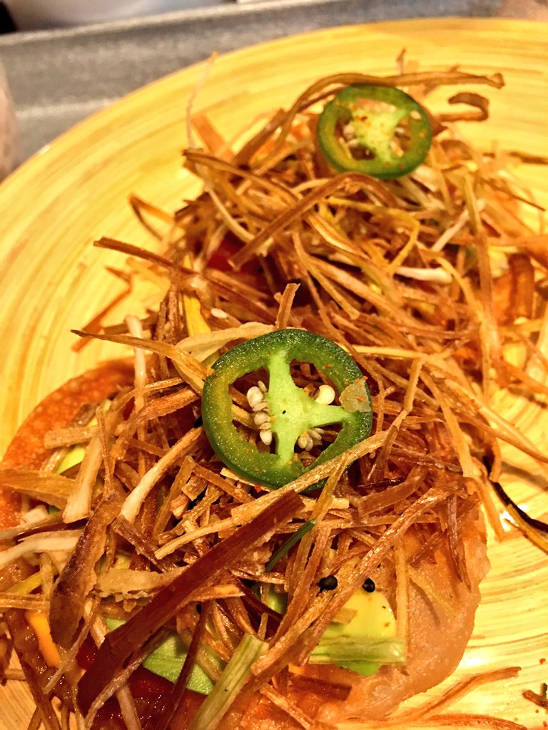 amor_tinto's tweet photo. Felicidades😀👍 @shakamexico por la inauguración de su 3a.sucursal en Paseo de las Palmas 340 en #FoodMarketmx . Come Sano y delicioso. #poke #Shaka🤙🏻 #Hawaii #sano #delicioso #takeout #sabeoso #fresco Pídelo a domicilio con @UberEATS_mex  y @RappiMexico https://t.co/VrO0EyqC2N https://t.co/pw8LOy5EUf