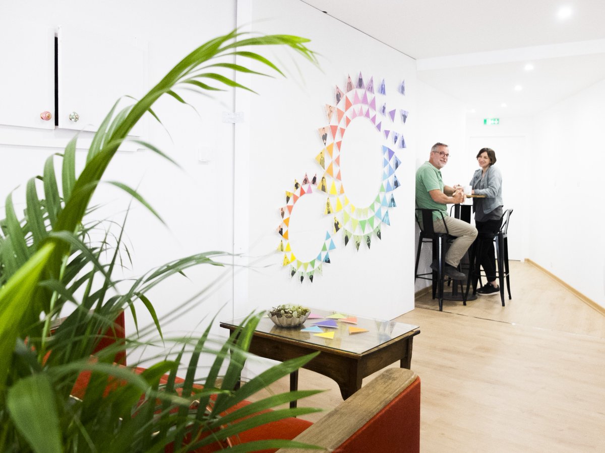 cedillepro's tweet image. Bienvenue à @LaboM26, 16e espace de #coworking dans @La_drome à @VMontelimar Découvrez cet espace à l'occasion de #fetecoworking du 5 au 12 juin. On vous en dit plus la semaine prochaine ! cedille.pro/labo-m-coworki…