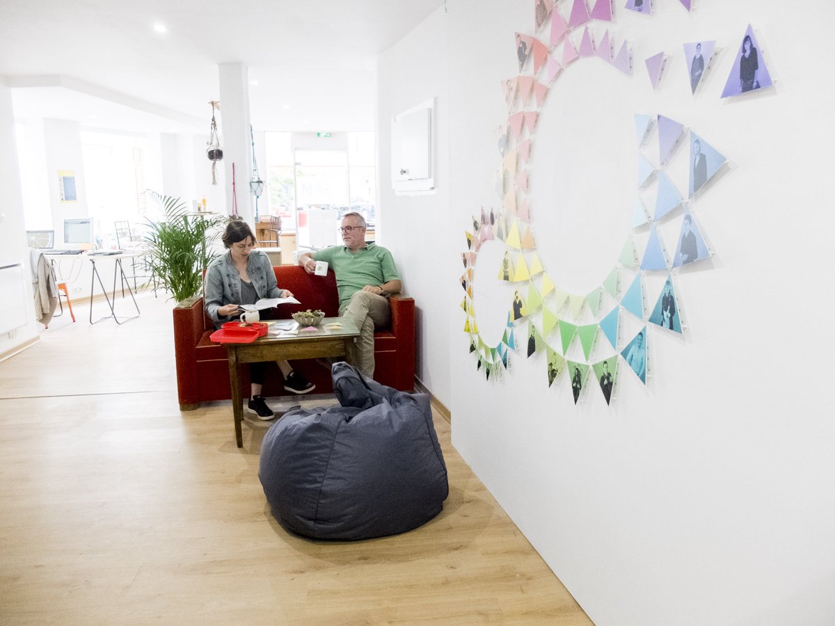 cedillepro's tweet image. Bienvenue à @LaboM26, 16e espace de #coworking dans @La_drome à @VMontelimar Découvrez cet espace à l'occasion de #fetecoworking du 5 au 12 juin. On vous en dit plus la semaine prochaine ! cedille.pro/labo-m-coworki…