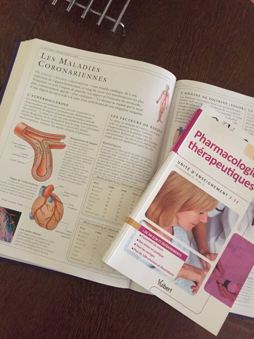 Se pr&eacute;parer car muter en USIC 😒🤓🧐🤯 #help #caregiver #aidesoignante5⭐️ https://t.co/68SxiD1IVf<a href="/tag/help"class="tags">#help</a><a href="/tag/caregiver"class="tags">#caregiver</a><a href="/tag/aidesoignante5"class="tags"><span>#aidesoignante5</span></a>
